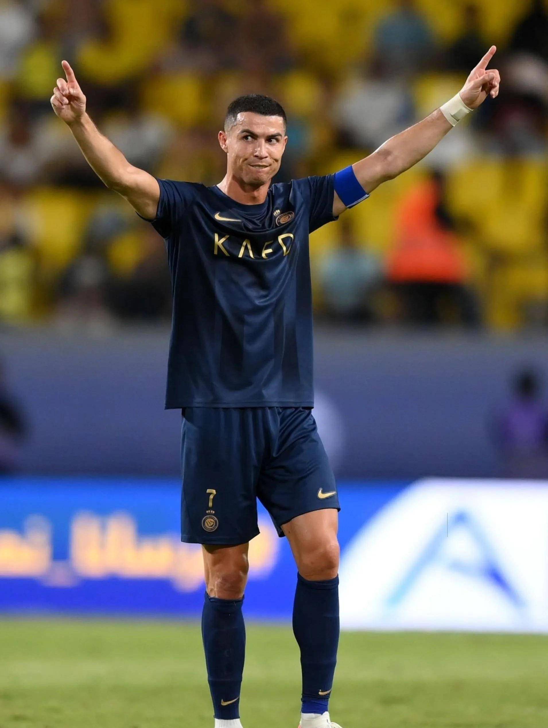 中超-张振阳100分钟绝平 三镇10分钟连追3球4-4国安