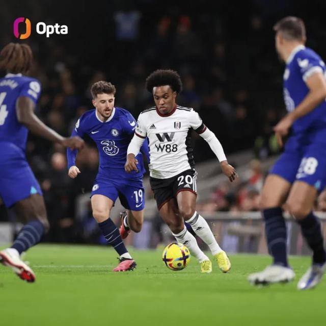 泡泡玛特首款自研模拟经营派对手游《梦想家园》上线