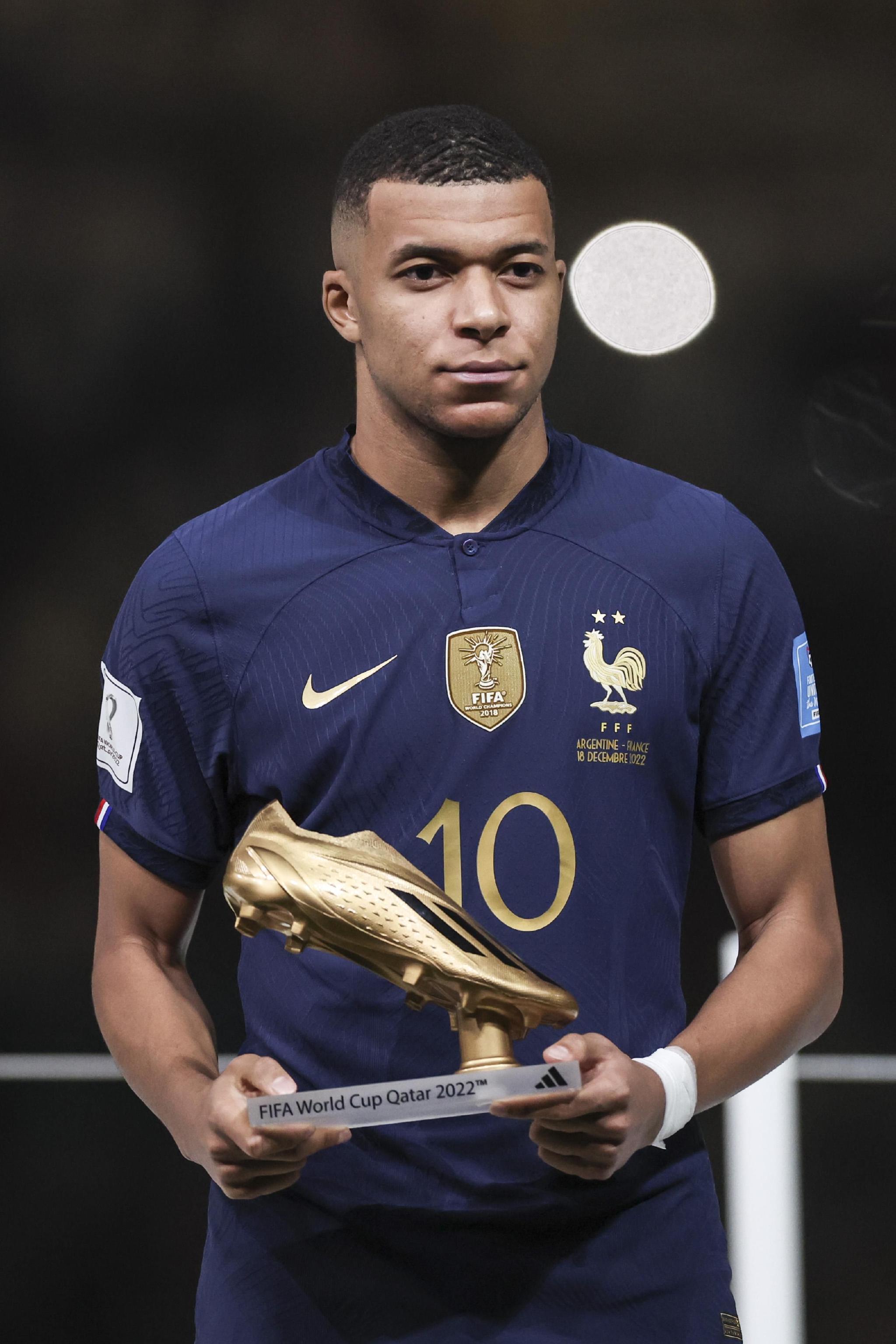 快船配角井喷暴走！邓恩桑德斯攻守兼备，米勒全面，克里斯蒂高效