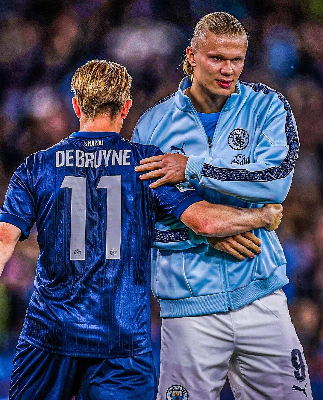 二次元女主播为过直播任务，全身涂油展示舞蹈，撩裙子自证是“裤子”！网友：还是初代主播坦然啊！