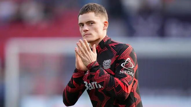 勇士胜雄鹿！库里+梅尔顿轰51分，霍乐迪惊喜作用，格林仍副作用